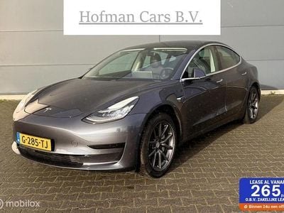 Grijs Occasion 2019 Tesla Model 3 Standard Range Plus Sedan | € 16.400 (Eerlijke prijs)