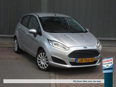 Grijs Gebruikt 2016 Ford Fiesta Style Hatchback | € 8.950 (Duur)