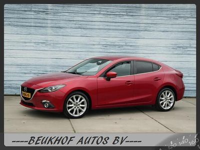 Rood Occasion 2014 Mazda 3 Sedan | € 8.999 (Iets duurder)