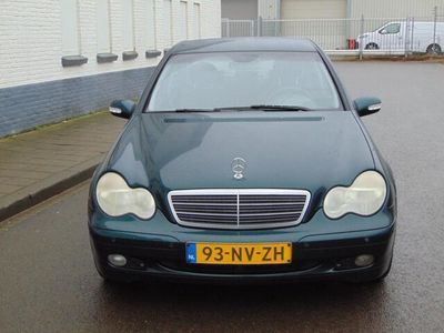 Mercedes C180