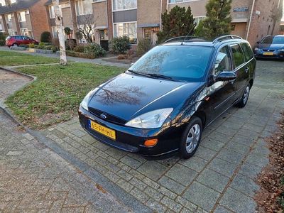 Zwart Gebruikt 2000 Ford Focus Trend Stationwagen | € 1.100 (Eerlijke prijs)