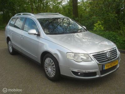 tweedehands VW Passat Variant 2.0 FSI Highline