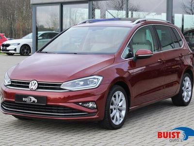 tweedehands VW Golf Sportsvan 1.5 TSI DSG Highline LEER PANO LED