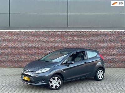 Grijs Gebruikt 2010 Ford Fiesta Limited Hatchback | € 3.250