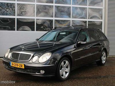 tweedehands Mercedes E500 Combi Elegance 4-Matic