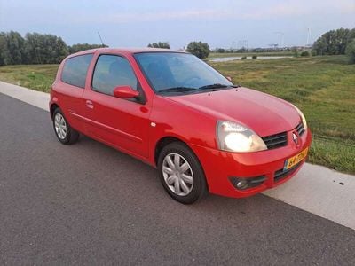 Renault Clio II