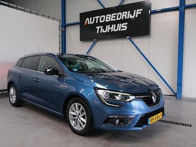 Blauw (metallic) Occasion 2017 Renault Mégane GrandTour LIMITED Stationwagen | € 6.750 (Eerlijke prijs)