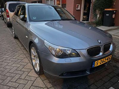 Zilver Gebruikt 2005 BMW 545 Executive Stationwagen | € 6.000