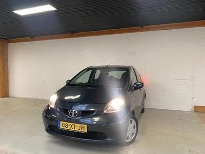 tweedehands Toyota Aygo 1.0-12V +