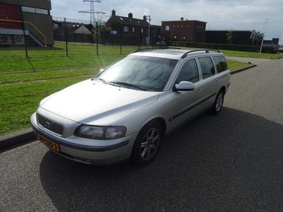 tweedehands Volvo V70 2.4 T Comfort Line