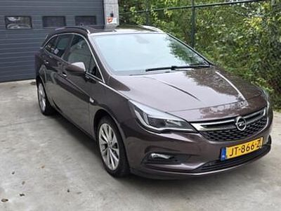 Bruin Gebruikt 2016 Opel Astra Business Edition Stationwagen | € 7.499