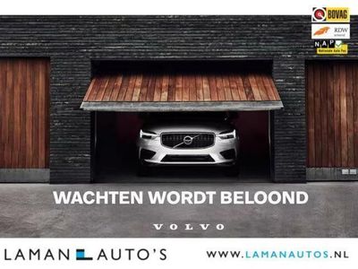 tweedehands Volvo XC60 T8 Twin Engine 390pk AWD R-Design | Open dak Leder HUD On Call LED Virtual ECC Navi ACC 19" LMV 360 Camera BLIS Trekhaak | Plug-in Hybrid Voorschoten