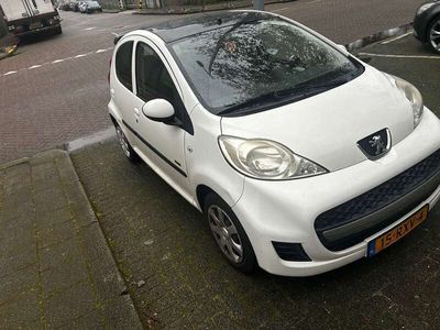 tweedehands Peugeot 107 1071.0-12V Sportium