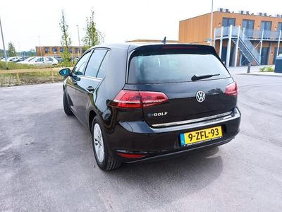 Occasion 2015 VW e-Golf Hatchback | € 9.500 (Eerlijke prijs)