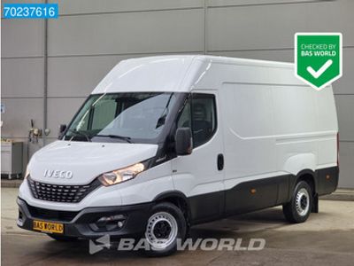 tweedehands Iveco Daily 35S14 Automaat L2H2 Standkachel Airco Cruise Parkeersensoren 12m3 Airco Cruise control