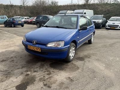 Peugeot 106