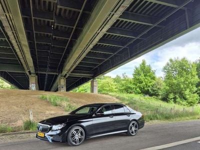 Mercedes E200
