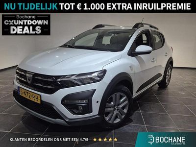 Wit Gebruikt 2023 Dacia Sandero Comfort Hatchback | € 17.695 (Eerlijke prijs)