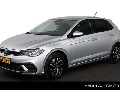 Grijs Gebruikt 2024 VW Polo Edition Hatchback | € 20.945 (Eerlijke prijs)