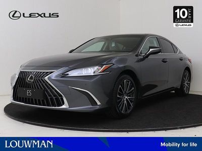 Lexus ES300H