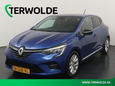 Blauw Gebruikt 2022 Renault Clio V Intens Hatchback | € 19.795 (Eerlijke prijs)