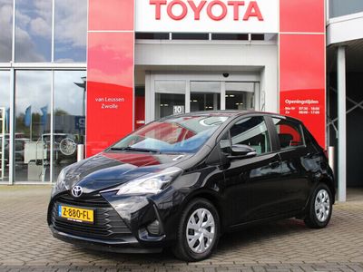 tweedehands Toyota Yaris ASPIRATION 5-DEURS STOELVERW PARK-SENSOREN 4S-BANDEN CAMERA CLIMA EL-RAMEN/SPIEGELS