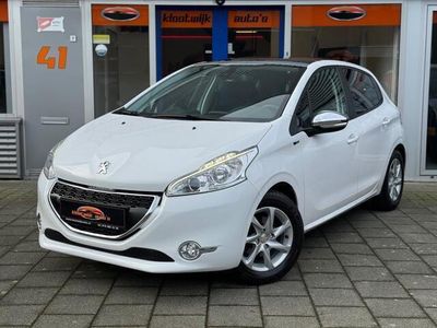 tweedehands Peugeot 208 1.2 PureTech Style Panorama Cruise LM Led PDC 5-De