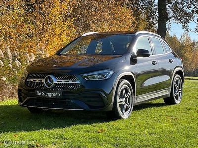 Zwart Occasion 2022 Mercedes GLA250 AMG line SUV | € 37.995 (Iets duurder)