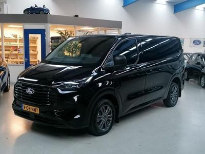 Zwart Gebruikt 2024 Ford Transit Custom Trend Van | € 28.094 (Goede deal)
