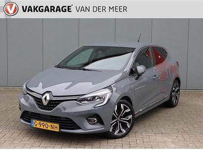 Grijs (metallic) Gebruikt 2019 Renault Clio IV Bose Edition Hatchback | € 10.950 (Eerlijke prijs)