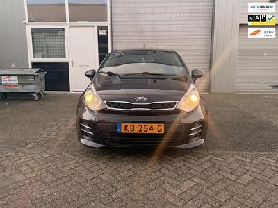 Occasion Kia Rio 84 PK (61 kW) 2016 Zwart Hatchback