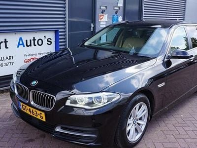 Zwart Occasion 2015 BMW 520 Luxury Line Stationwagen | € 16.950 (Iets duurder)