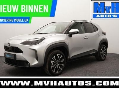 Zilver Gebruikt 2024 Toyota Yaris Cross Business Edition SUV | € 28.499 (Eerlijke prijs)