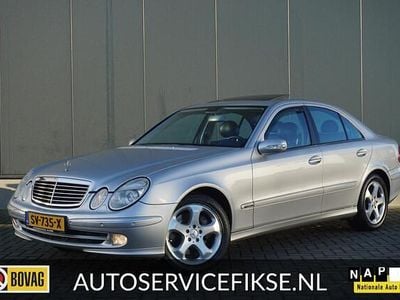 Grijs Gebruikt 2004 Mercedes E500 Avantgarde Sedan | € 7.945 (Goede deal)