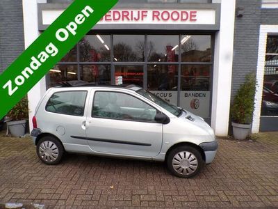 tweedehands Renault Twingo 1.2 Authentique AIRCOAPKNAP !!! ""ZONDAG OPEN""