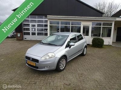 Occasion Fiat Grande Punto Active 77 PK (56 kW) 2008 Grijs (metallic) Hatchback