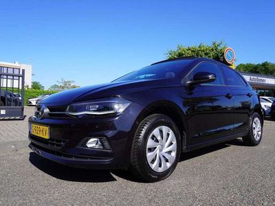 Zwart Gebruikt 2019 VW Polo Comfortline Hatchback | € 16.445 (Eerlijke prijs)