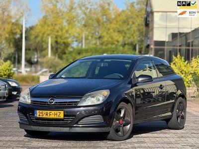 Opel Astra GTC