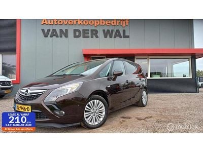 Bruin Gebruikt 2016 Opel Zafira Tourer Innovation MPV | € 12.999 (Iets duurder)