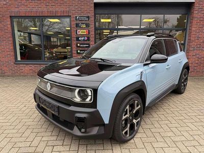 Blauw Nieuw 2025 Renault 4 E-Tech Komfort SUV | € 32.950