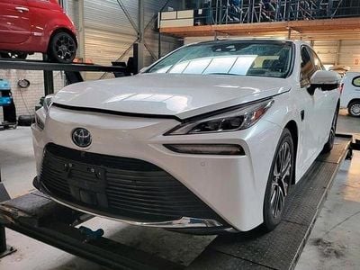 Gebruikt 2012 Toyota Mirai Sedan | € 19.500