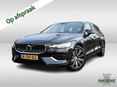 Grijs Occasion 2020 Volvo V60 Business Edition Stationwagen | € 26.900 (Goede deal)