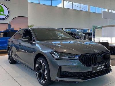 Overig Nieuw 2025 Skoda Superb Business Line Hatchback | € 51.499 (Eerlijke prijs)