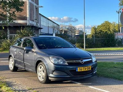 Opel Astra GTC