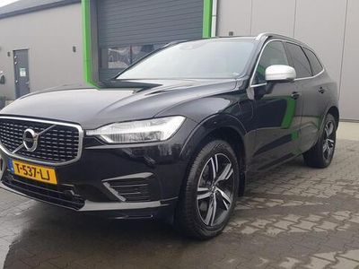 tweedehands Volvo XC60 2.0 T8 Twin Engine AWD R-Design in nieuwstaat en keurig aantoonbaar onderhouden Hybride met trekhaak en vele opties !!