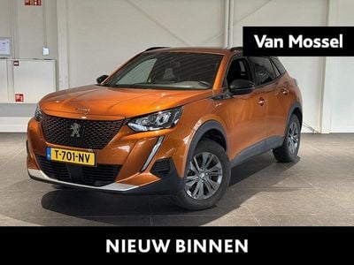 Occasion Peugeot e-2008 Style 100 kW (136 PK) 2023 Oranje SUV