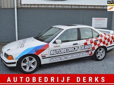 tweedehands BMW 318 3-SERIE IS 170 PK Driftauto Raceauto Driftklaar Kuipstoelen