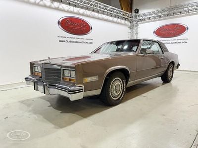 Bruin Gebruikt 1984 Cadillac Eldorado Coupé | € 11.000