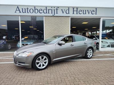 tweedehands Jaguar XF 3.0 V6 Luxury *youngtimer!*