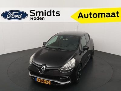 Zwart (metallic) Occasion 2015 Renault Clio IV R.S. Hatchback | € 13.950 (Eerlijke prijs)